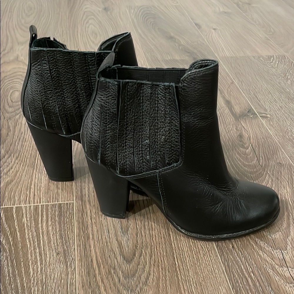 Black Ankle Boots for Women